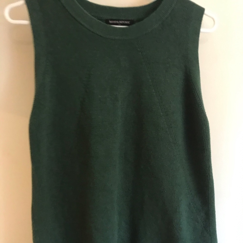 Sweater tank